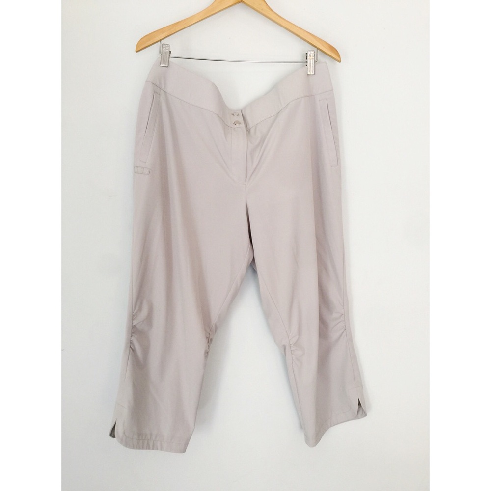 Zenergy golf pants by Chico’s 2.5